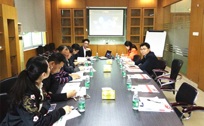 中顯智能校企合作全面推進 校方領(lǐng)導走進中顯深入研討